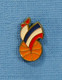 1 PIN'S //  ** LE COQ SPORTIF TRICOLORE / FÉDÉRATION FRANÇAISE DE BASKET BALL ** - Basketball