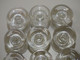 Delcampe - 11 ANCIENS PETITS VERRES A PIED VERRE Soufflé Et Gravés  CAVE A LIQUEUR COLLECTION VITRINE  Déco Table - Verre & Cristal