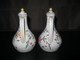 FIOLONS (BOUTEILLES) HUILE ET VINAIGRE EN FAIENCE OU PORCELAINE OPAQUE - Other & Unclassified