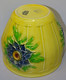 Delcampe - ANCIEN CACHE POT CERAMIQUE SARREGUEMINES ESDEVE N° 5309 JAUNE Fleurs BLEUES & VERTES COLLECTION DECO VITRINE - Sarreguemines (FRA)