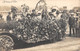 CPA 14 DEAUVILLE CARTE PHOTO D'UNE FETE VOITURE OU CHAR FLEUR (au Verso C.SIMON TROUVILLE - Deauville