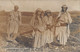 SCÈNES & TYPES - Femme Arabes Attelées - CARTE PHOTO - Femmes