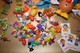 Lot +170 Figurines Diverses+ Accessoires Kinder, Patate, Animaux, Indiens, Cow-boys , Dysney Et Autres + DVD Snoopy. - Lotes