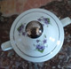 Bonbonniere En Porcelaine Ou Sucrier, LA VIOLETA Madrid - Motif De Violettes - Other & Unclassified