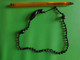 Collier Ancien Noir  Pierre Noire Pour Theatre Reconstitution - Collane/Catenine