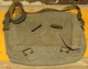 MUSETTE DE L'ARMEE BELGE SANS  TAMPON , PERIODE ANNEE  DE 1960 ENVIRON  ,  ETAT VOIR PHOTOS . POUR TOUT RENSEIGNEMENT ME - Equipment