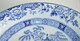 ANCIEN PLAT DEMI CREUX CERAMIQUE TERRE DE FER DECOR JAPONISANT Déco Motifs Bleus Collection Déco Vitrine - Terre De Fer (FRA)
