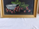 Delcampe - Anne Marie CATY( 1938- ) Nature Morte "Framboises Gourmandes" Petite Huile Sur Toile Datée 96 Beau Cadre Doré - Olii