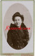 Oude Foto CDV Karton Cabinet Portrait Carte De Visite Photographe Albert Mignon Paris Vieille Femme Woman Costume Photo - Non Classificati
