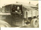 Vieille Photo D'un Soldat Près D'un Camion J.GUSTIN Transports GRAND-HALLEUX En Séjour à Ottré ( Vielsalm ) 1940 . - Guerra, Militari