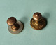 Lot De 2 Boutons De Manchette Anciens Dépareillés Dont Un Qui Pourrait être Plaqué Or (?) - Cuff Links & Studs