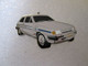 PIN'S    FORD   FIESTA   GENDARMERIE    LUXEMBOURG   Email Grand Feu   DEHA - Ford