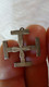 BROCHE - CROIX De "JERUSALEM" De SCOUT Trèfle - Mlétal - DECAT PARIS - 2cmx2cm - Au Nom De LINNE - Godsdienst & Esoterisme