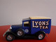 Y22 1930 MODEL A FORD VAN LYONS TEA  MATCHBOX MODEL OF YESTERYEAR - Matchbox