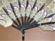 Delcampe - SUPERBE EVENTAIL XIXe Napoléon III Vessie De Porc Peinte FAN COSTUME ELEGANTE Collection Déco Vitrine - Fans