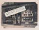61 - ARGENTAN - On Pose En 1937 Devant L' Epicerie L.POTEY-FLECHARD Située 3 Rue Du Griffon (  Photo 12 Cm X 9,2 Cm ) - Europa