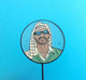 YASSER ARAFAT - Young Palestine Leader ... Old Larger Pin Badge * PLO Palestina Palästina - Militaria