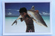 Carte Postale : Maldives Islands : White Tipped Shark Carried By A Young Child, Requin à Pointe Blanche Porté Un Jeune - Maldivas
