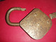 ANCIEN ET VINTAGE CADENAS ABUS MARQUE ALLEMANDE FONCTIONE - Popular Art