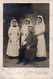Photo Sur Support Carton 11/16,1 Blessé De Guerre Et Ses 3 Infirmières. - Anonyme Personen
