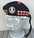 Delcampe - Queen's Own Cameron Highlanders Glengarry Del 1975 Originale Completo Marcato - Casques & Coiffures