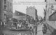 LA BANLIEUE PARISIENNE INONDEE 1910 ILE SAINT DENIS RUE DU BOCCAGE CONSTRUCTION D'UNE PASSERELLE - L'Ile Saint Denis