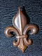 Très Belle Broche De Scout "Fleur De Lys" Scoutisme - Militaria