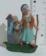 27034 Pastorello Presepe - Statuina In Plastica - Donna Alla Fontana - Crèches De Noël