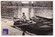 Canotage Sur La Seine 1942 Lot De 2 Petites Photos 5,5x3,5cm Jeune Homme Torse Nu Sport Canoe Barque Photo A59-3 - Personas Anónimos