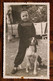 Carte Photo 1930's ROTHAU Enfant Avec Son Chien Dans La Cour D'une Ferme CPA Ak  Animée 67 - Sonstige & Ohne Zuordnung