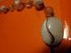 Collier Ancien (coquillage Et Pierre ) A Restaurer Ou A Detourner - Halsketten