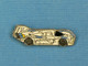 1 PIN'S //  ** MYTHIQUE PORSCHE 962 C / MOTEUR DOUBLE TURBO /  BLAUPKUNT / SHELL ** - Porsche