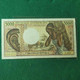 AFRIQUE CENTRALE 5000 FRANCS 1984 - Centraal-Afrikaanse Staten