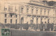 Tours       37         Les Promeneurs Du Dimanche Devant L'Hôtel De Ville      (voir Scan) - Tours