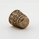 Delcampe - Thimble FLORAL Ethnic Pattern Needlework Solid Brass Metal Russian Souvenir - Dés à Coudre