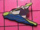 313i Pin's Pins / Beau Et Rare / THEME : SPORTS / CANOE KAYAK Par ALPES TROPHEES - Kano