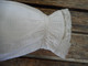 Delcampe - Ancienne Blouse Blanche Naissance - 1940-1970