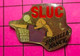 313F Pin's Pins / Beau Et Rare / THEME : SPORTS / VOLLEY-BALL SLUC JARVILLE NANCY - Volleybal