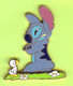 Pin's BD Disney Stitch & Villain Petit Canard (2 Photos) - 5HH23 - Disney