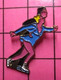 813c Pin's Pins / Beau Et Rare / THEME : SPORTS / PATINAGE ARTISTIQUE EN COUPLE - Eiskunstlauf