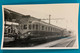 Photo Autorail SNCF Renault VH Iroquois X 2335 + X 2321 + Voiture 3ème Classe Vu D'un Autre Train Gare Ouest France 1949 - Trains