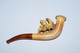 Ancienne Pipe En écume De Mer Sculptée (Meerschaum) Et Ambre Représentant Une Scène De Chevaux XIXème - Pipes En écume