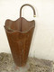 *  ANCIEN PORTE PARAPLUIES Ou CANNES En CUIVRE Forme PARAPLUIE JUS De GRENIER E - Koper