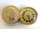 RARE JOLI ANCIEN REVEIL DE VOYAGE - EUROPA 2 JEWELS - DECOR GRECE ANTIQUE FONCTIONNE!         (1402.18) - Alarm Clocks