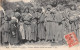 TUNISIE / SCÈNES ET TYPES CPA ± 1910 ▬ FEMMES BÉDOUINES DEVANT LEUR GOURBI ▬ ÉDIT. LL N°6088 - Tunesië