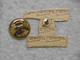 Pin's Boissons VIN D'ALSACE Pierre Henri GINGLINGER - Pins Pin Badge EGUISHEIM 68 HAUT-RHIN ALSACE - Bevande