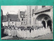 18 ,  Saint Amand , Les Premières Communiantes Devant L'église En 1907 - Saint-Amand-Montrond