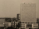 Delcampe - Photo Carte Postale 1961 Bruxelles Saint-Josse Vue Vers église Gesu Sint-Josse-ten-Noode Bâtiment Renault Centre Rogier - St-Josse-ten-Noode - St-Joost-ten-Node