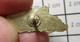 710a Pin's Pins / Beau Et Rare / THEME : SPORTS / NAGEUR NATATION CRAWL - Natation