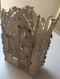 Image Pieuse Communiant Style Canivet En Papier Dentelle -  Se Déplit Pour Former Une Petite Chapelle En 3D - 7x11cm - Devotion Images